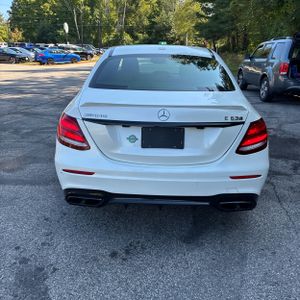 صورة 7 لـ 2018 Mercedes-BENZ E-CLASS AMG