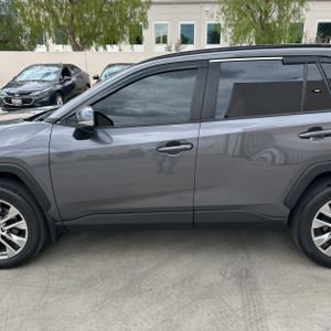TOYOTA RAV4 - 4