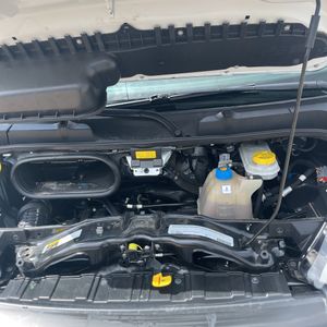 2025 RAM PROMASTER 2500 TRADESMAN — миниатюра 38