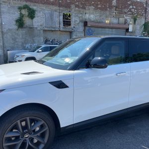 صورة 2 لـ 2024 LAND Rover RANGE ROVER SPORT P360 SE