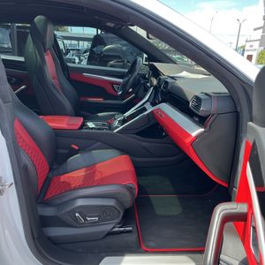 صورة مصغرة 33 لـ 2022 Lamborghini URUS BASE