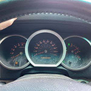 2006 Toyota 4RUNNER SR5 thumbnail 37