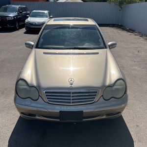2002 Mercedes-BENZ C-CLASS thumbnail 35