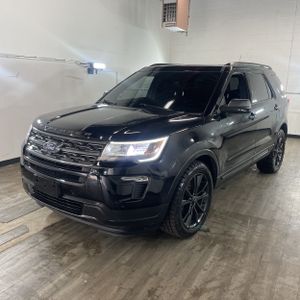 FORD EXPLORER XLT - 1