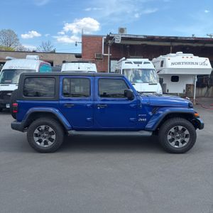 JEEP WRANGLER UNLIMITED NORTH EDITION - 10