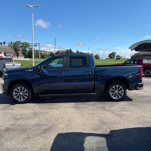 صورة 3 لـ 2020 Chevrolet SILVERADO 1500 RST