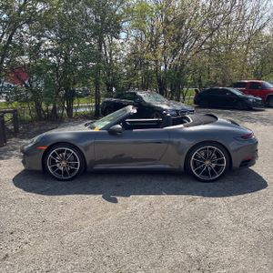 PORSCHE 911 CARRERA CABRIOLET - 3