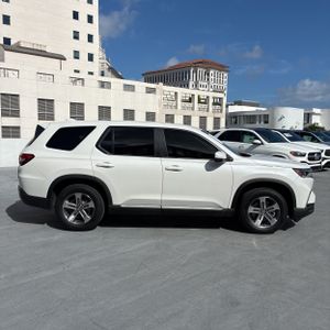 صورة 10 لـ 2025 Honda PILOT EX-L