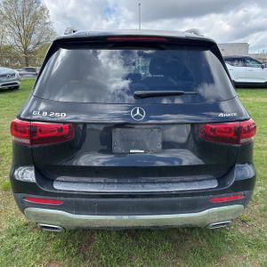 MERCEDES-BENZ GLB - 7