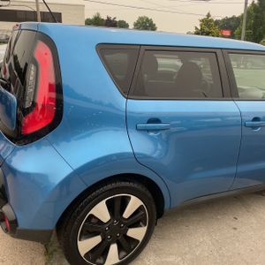 2016 KIA SOUL + photo 9