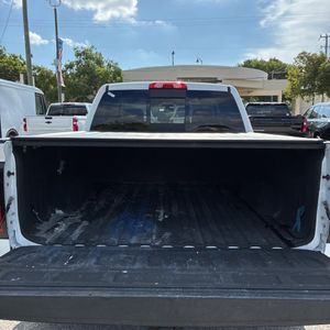 2015 Chevrolet SILVERADO 1500 LT 缩略图 41
