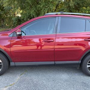 2018 Toyota RAV4 XLE — фото 4