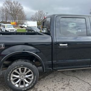 FORD F-150 LARIAT - 9