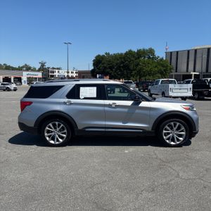 FORD EXPLORER PLATINUM - 10
