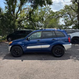 2005 Toyota RAV4 BASE — фото 3