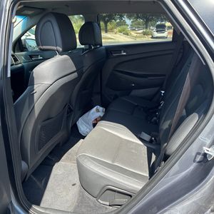 2018 Hyundai TUCSON LIMITED 照片 33