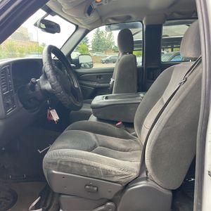 صورة مصغرة 29 لـ 2004 Chevrolet SILVERADO 2500HD LS