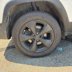 2019 JEEP CHEROKEE LIMITED 缩略图 17