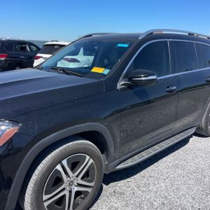 2022 Mercedes-BENZ GLS photo 2