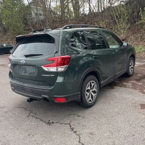 SUBARU FORESTER PREMIUM - 8