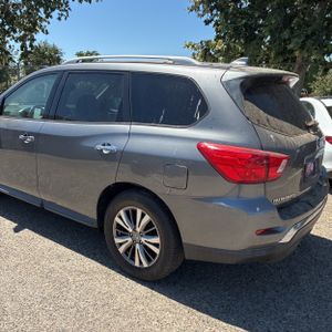 صورة 6 لـ 2019 Nissan PATHFINDER SL