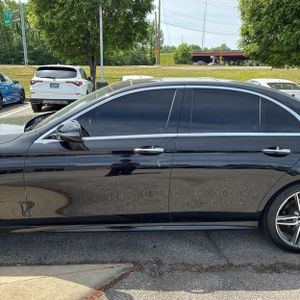 MERCEDES-BENZ E-CLASS - 4