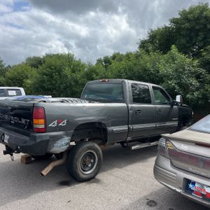 CHEVROLET SILVERADO - 10