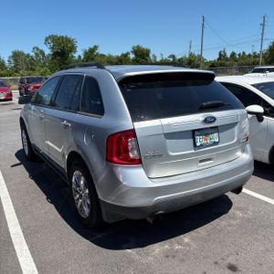 FORD EDGE SEL - 4