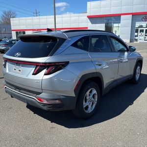 HYUNDAI TUCSON SEL - 8