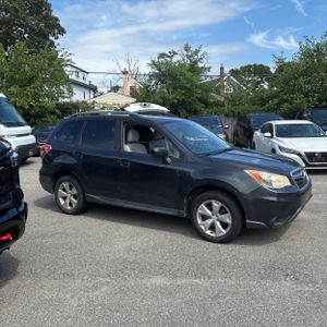 صورة 10 لـ 2014 Subaru FORESTER 2.5I PREMIUM