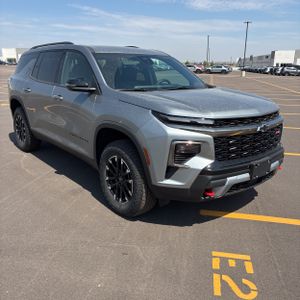 2025 Chevrolet TRAVERSE Z71 照片 12
