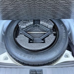 صورة مصغرة 43 لـ 2024 Toyota RAV4 LE