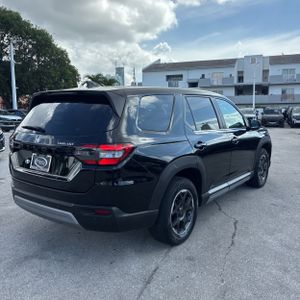 صورة 8 لـ 2023 Honda PILOT EX-L
