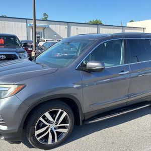HONDA PILOT TOURING - 2