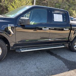 FORD F-150 XLT - 4