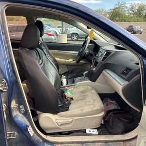 2010 Subaru OUTBACK 2.5I thumbnail 32