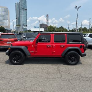 صورة 3 لـ 2018 JEEP WRANGLER UNLIMITED SPORT S