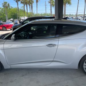 HYUNDAI VELOSTER BASE - 3