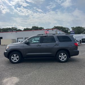 2015 Toyota SEQUOIA SR5 照片 3