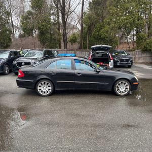 MERCEDES-BENZ E-CLASS - 10