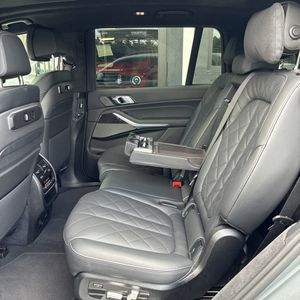 صورة مصغرة 34 لـ 2026 BMW X7 XDRIVE40I