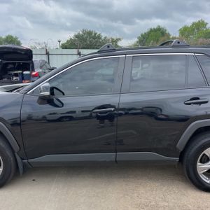 TOYOTA RAV4 - 4