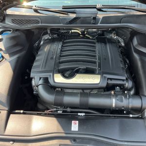 2016 Porsche CAYENNE BASE 缩略图 46