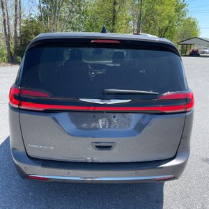 CHRYSLER PACIFICA TOURING L - 7