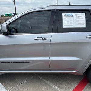 JEEP GRAND CHEROKEE ALTITUDE - 4