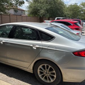 FORD FUSION SE - 6