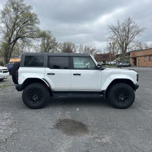 FORD BRONCO RAPTOR - 10