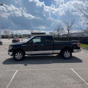 FORD F-150 XLT - 2