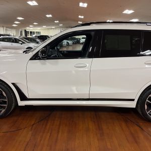 BMW X7 M60I - 4