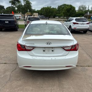 HYUNDAI SONATA GLS - 7